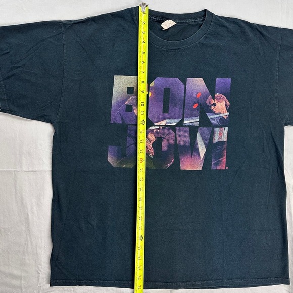 Gildan Bon Jovi Because We Can Tour 2013 Graphic T-Shirt Men XL Faded Black Band - Picture 10 of 10